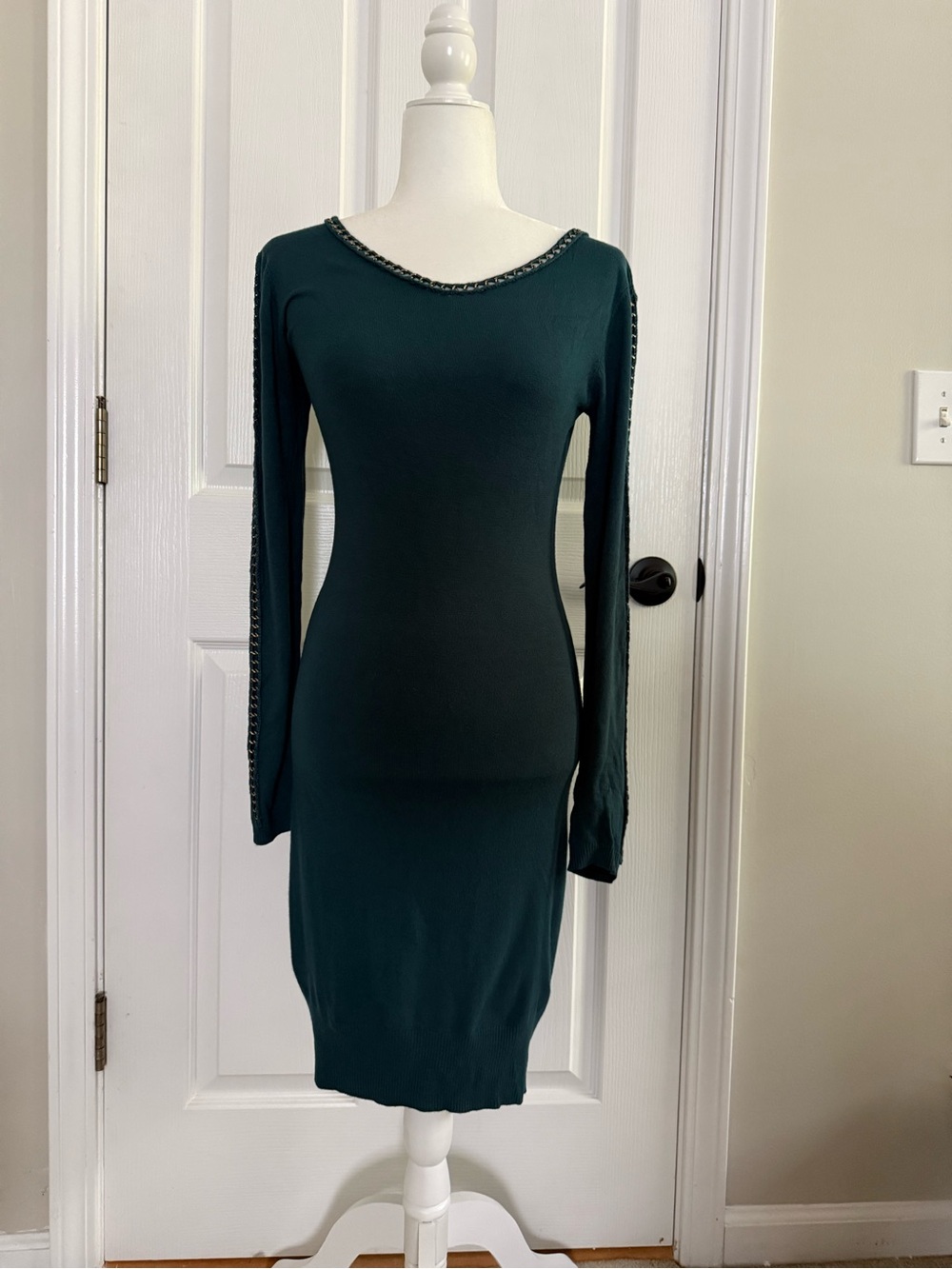 Boutique Long Sleeve Embellished Neckline & Sleeves Sweater Dress -SzM - NWT.